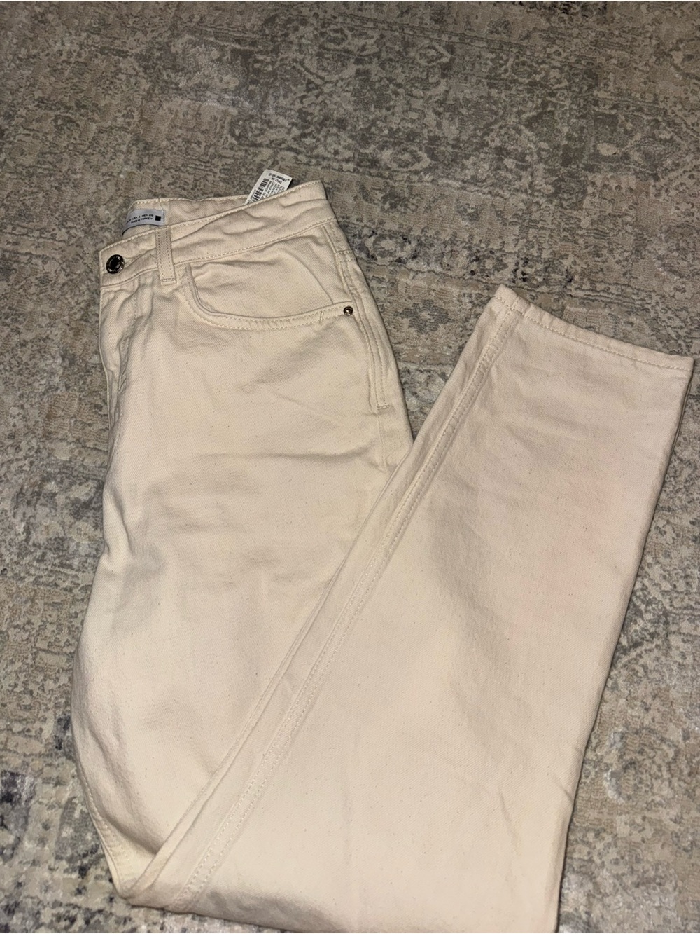 Zara Straight Leg Beige Jeans size 4